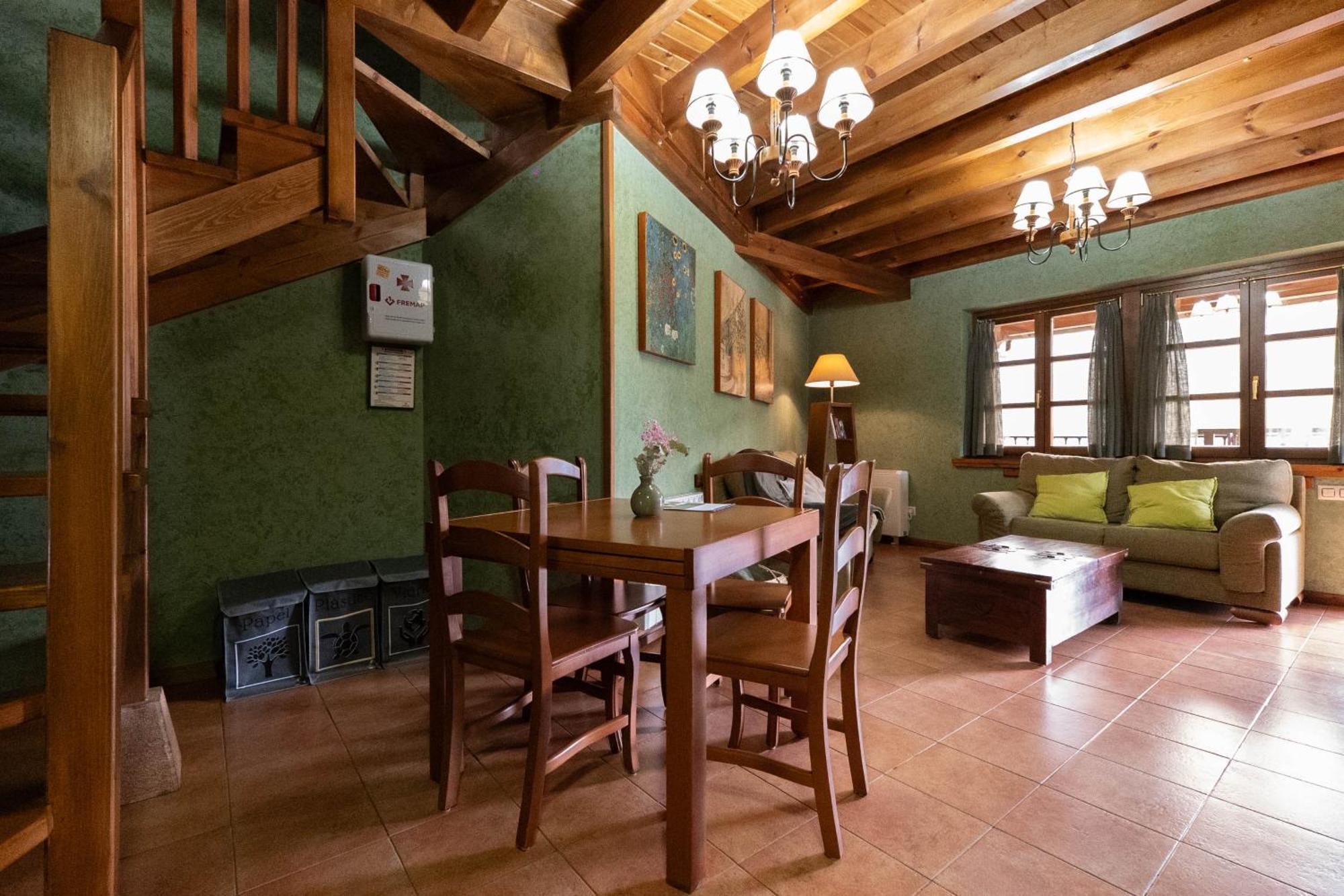 Apartamentos Rurales San Feliz Pola de Lena Esterno foto