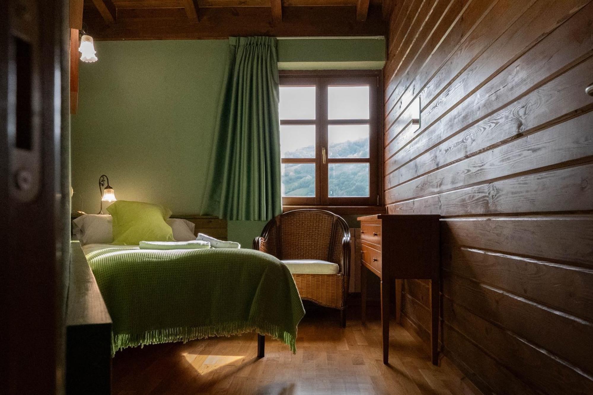 Apartamentos Rurales San Feliz Pola de Lena Esterno foto